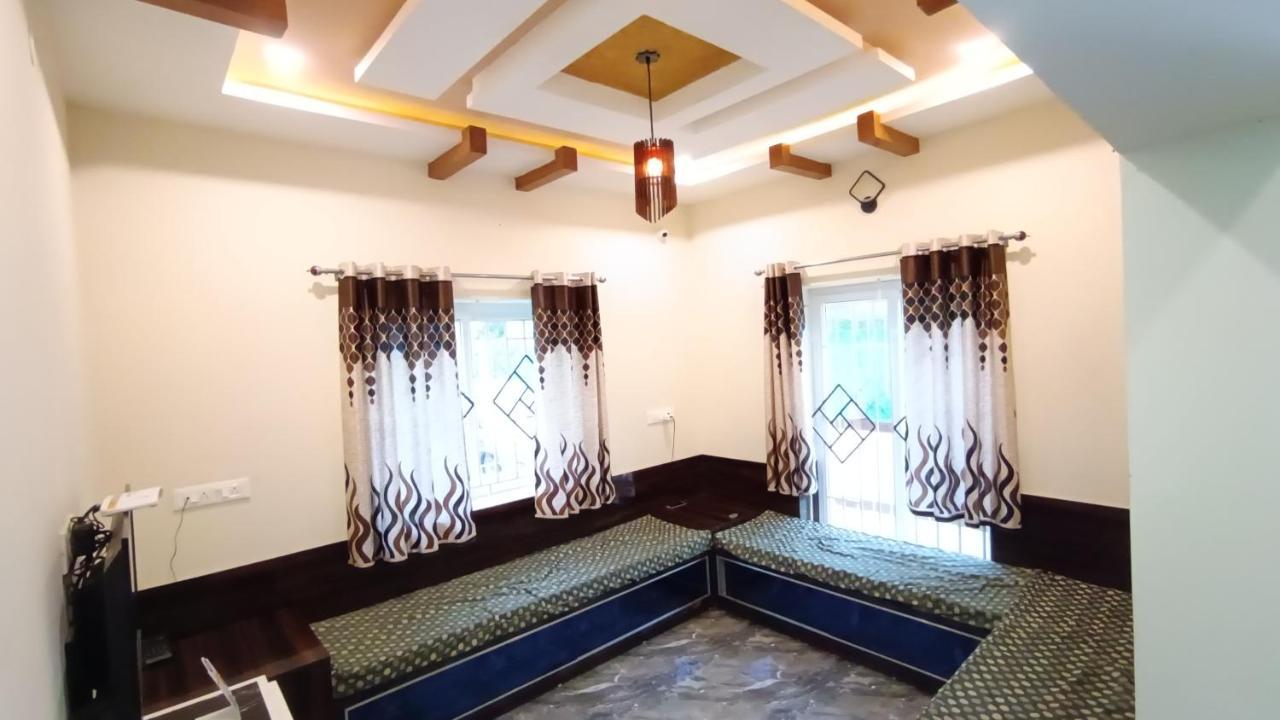 مبيت وإفطار أوتي Rose Garden Enclave For Families & Executives المظهر الخارجي الصورة