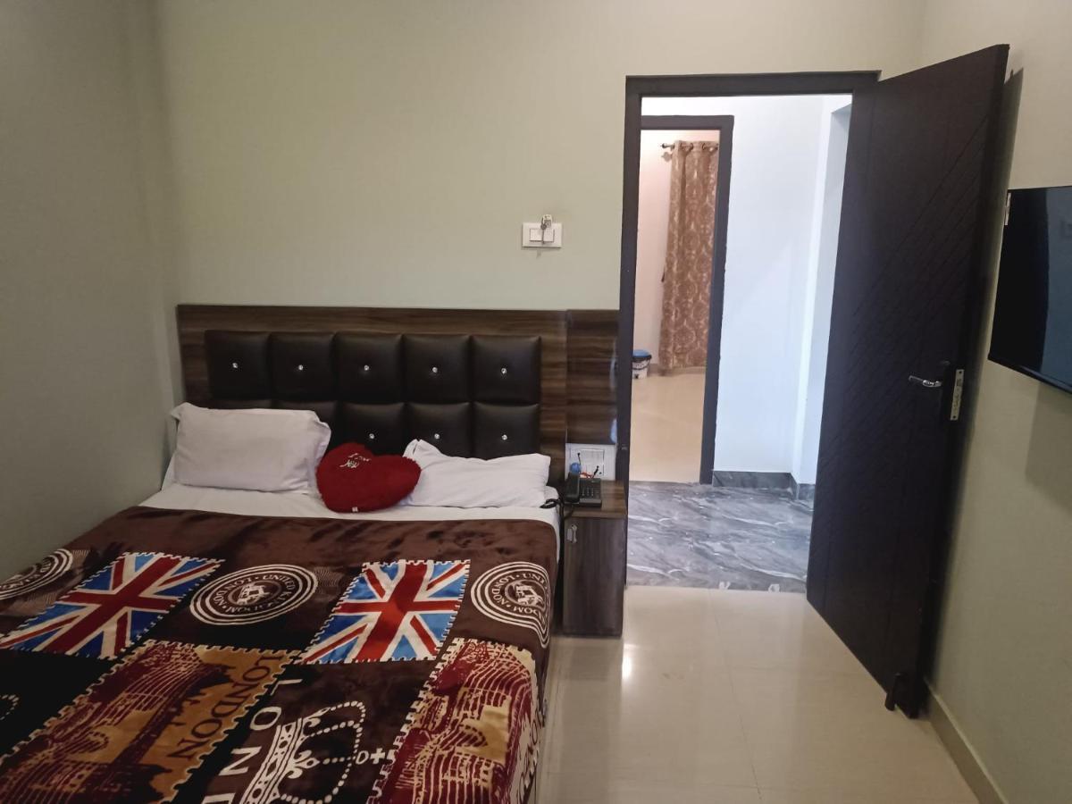 مبيت وإفطار أوتي Rose Garden Enclave For Families & Executives المظهر الخارجي الصورة