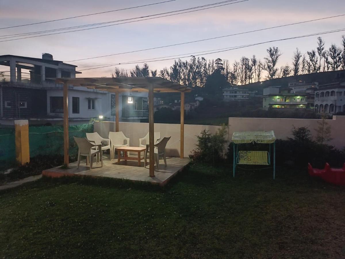 مبيت وإفطار أوتي Rose Garden Enclave For Families & Executives المظهر الخارجي الصورة